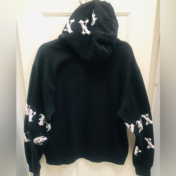 Forever 21 Black Hoodie with White Lettering - Picture 10 of 11